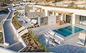 Solus Suites Milos